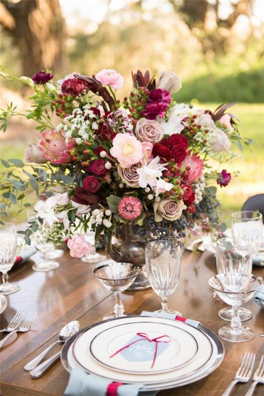 Rožna dekoracija-poroka-vesela-miza