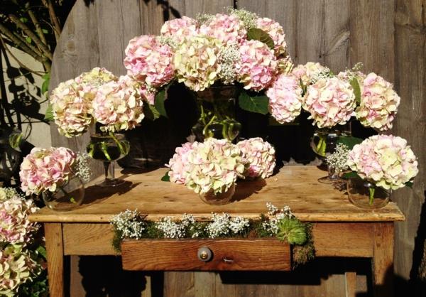 Original-floral-decoration-nevesta-ceremonija -cvetje