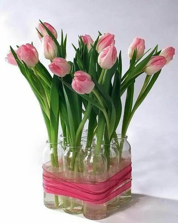 Original-floral-decoration- nevesta-ceremonija-tulipani