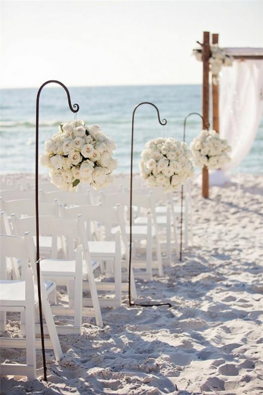 Deco-floral-wedding-fresh-flowers-by-the-sea