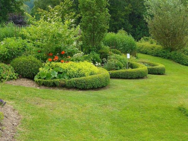 Jardin-de-Jean-Nickell-Haziran-2010 --- 023-yeniden boyutlandırılmış