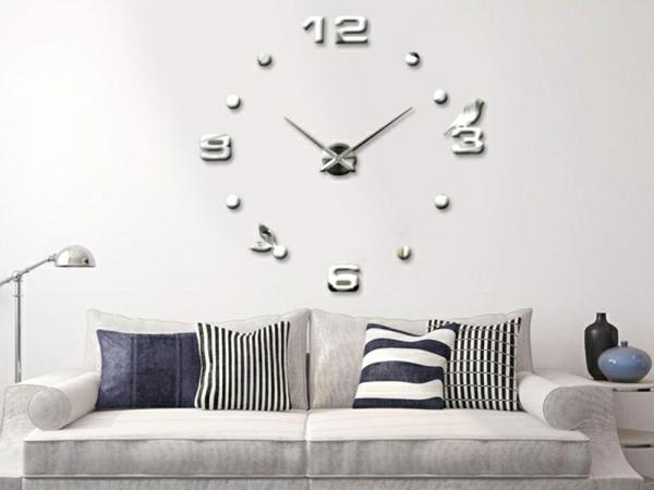 Jūsų sienų apdaila su sofos lipdukais-pagalvėlėmis-laikrodis