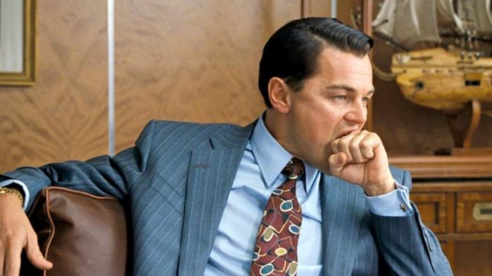 The-Wall-of-Wall-Sokak-yayın-oscar-en iyi erkek oyuncu-leonardo-dicaprio-ve-karısı