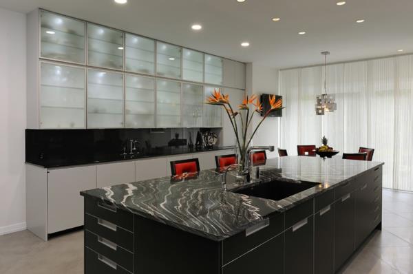 Marmor-in-modern-design-a-marmor-kitchen-island