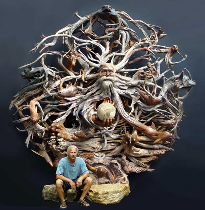 Paul-Baliker-mimohodno-lesena-skulptura
