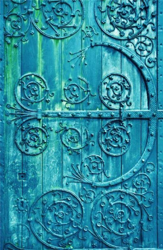 Kapıdan girişe-akuamarin-renk-güzel-detaylar