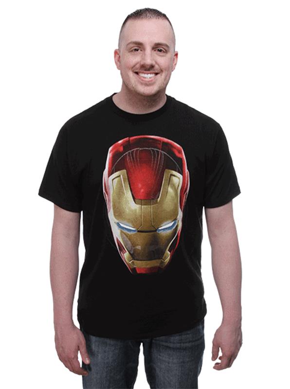 A-man-woman-geek-ultron-show-the-night-gift