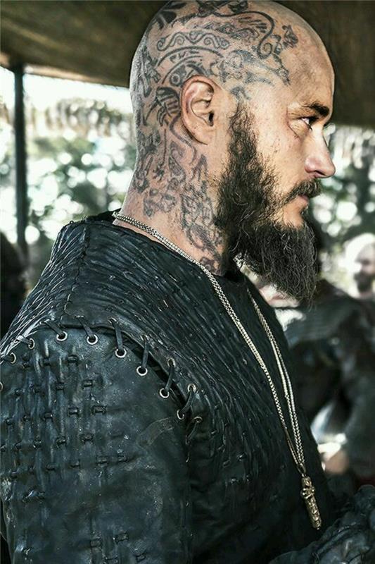 Aktorius vikingų tatuiruotė ant galvos norvegų tatuiruotės reikšmė