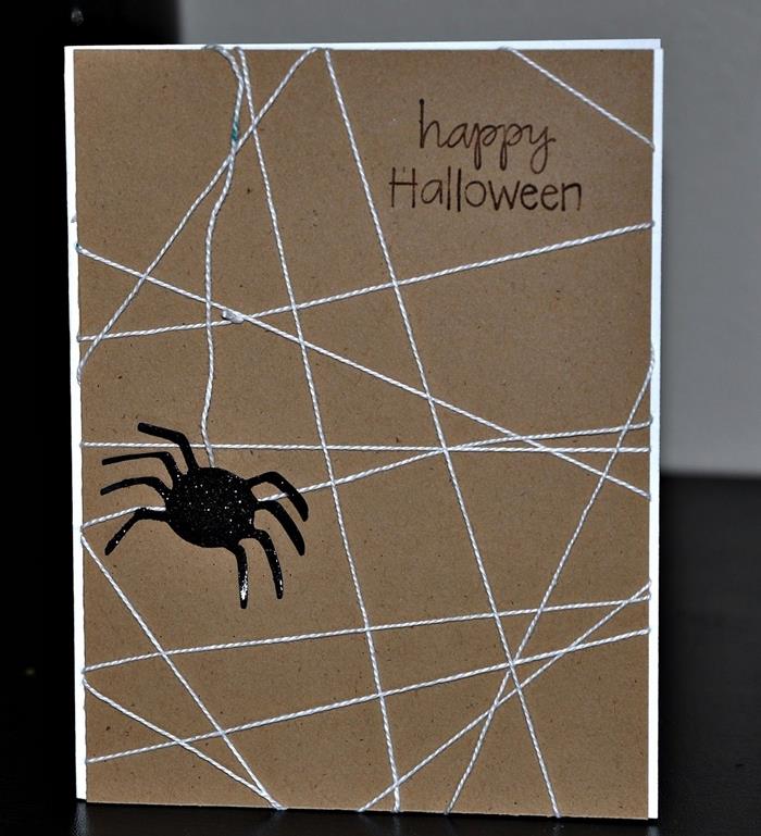 anaokulu cadılar bayramı etkinlik kartı yapımı kolay kart stoğu iplik şekilli örümcek ağı siyah kağıt