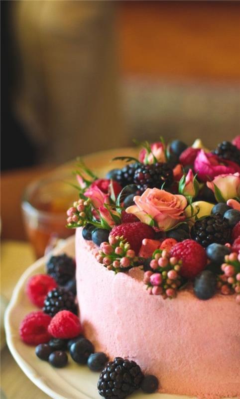 Kokio gimtadienio torto vaisių pyrago receptas