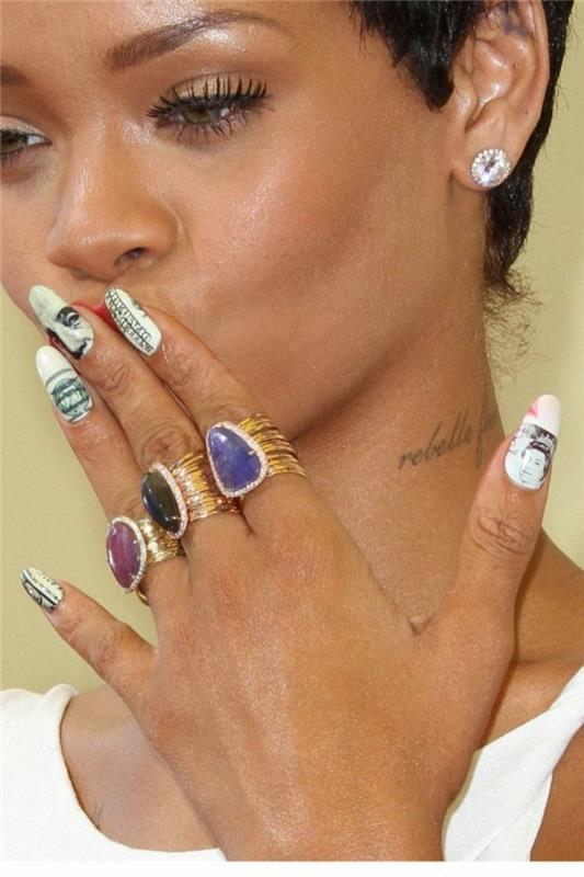 čudovita ideja-risanje-na-nohtih-rihanna
