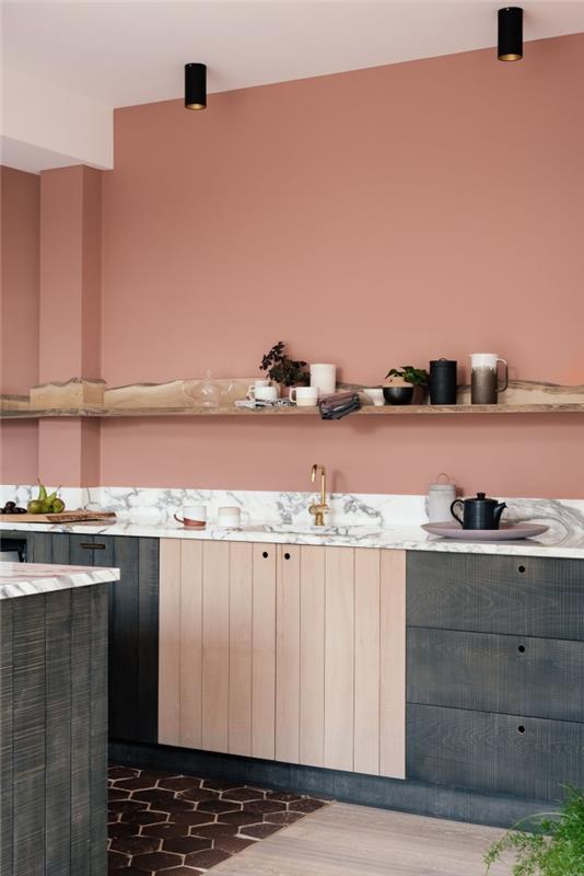 ilgas virtuvės išdėstymas su salos splashback marmuro stalviršio virtuvės apdaila terakotos sienų tapyba madinga led lempa