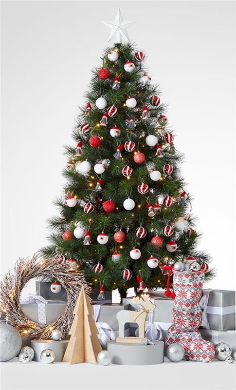 okras-božično drevo-rdeče-belo-bela-zvezda-lepa-deco-preprosta-jelka