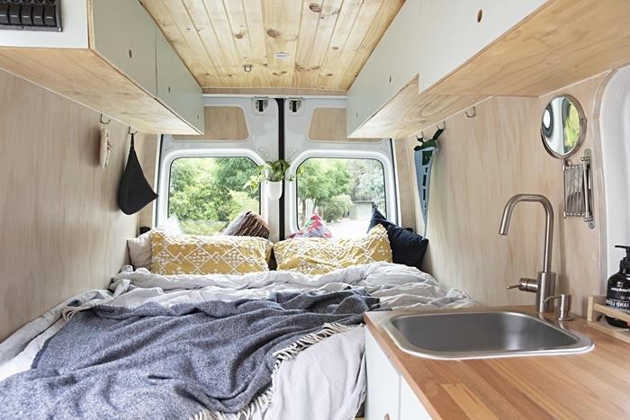 karavan montajı klima iş yükleri minibüs ömrü mutfak lavabosu kaplama duvarlar ve tavan hafif ahşap