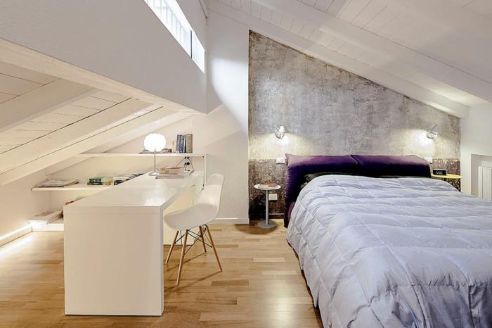 Eğim altında İskandinav yatak odası, ahşap zemin, yatak, İskandinav masası, laminat zemin