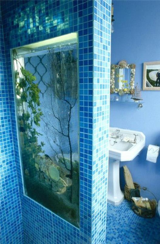 ucuz-duvara monte-akvaryum-modern-banyo-nasıl-bir-akvaryum-seçmeli