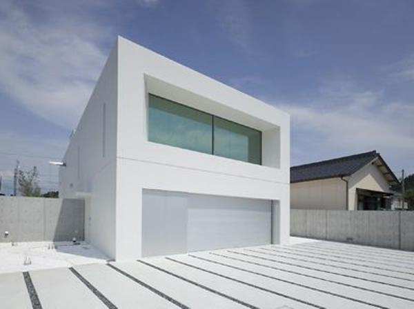 minimalistinės architektūros-savaitgalio namą sukūrė Takao-Shiotsuka