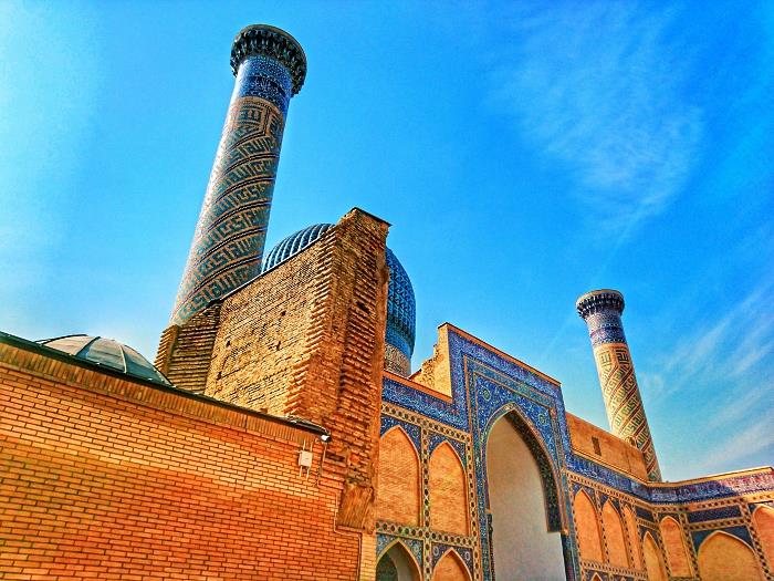 ipek yolunun izinde Özbekistan'a seyahat, Semerkant'taki tarihi yerler, antik kervan şehri