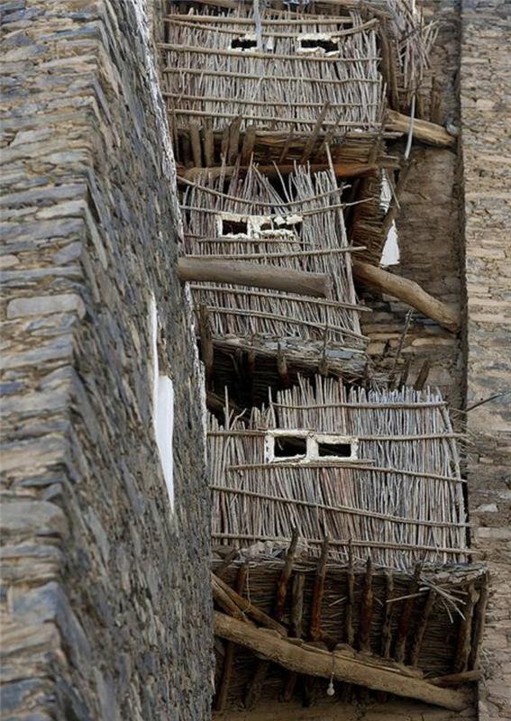 vernacular-architecture-primitive-zanimive-hiše