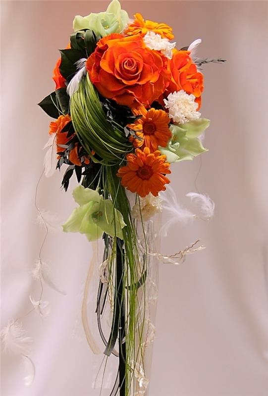 moderno-foral-art-beautiful-bridal-bouquet