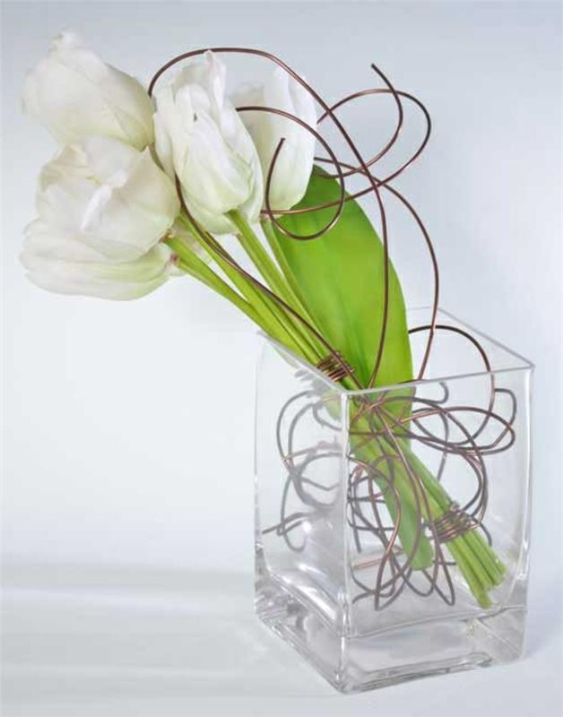 modern-foral-art-kompozisyon-çiçek-ve-metal-tel