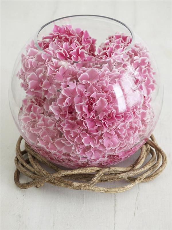 moderna-foral-art-full-ball-vaza-with-rose-cvetni listi