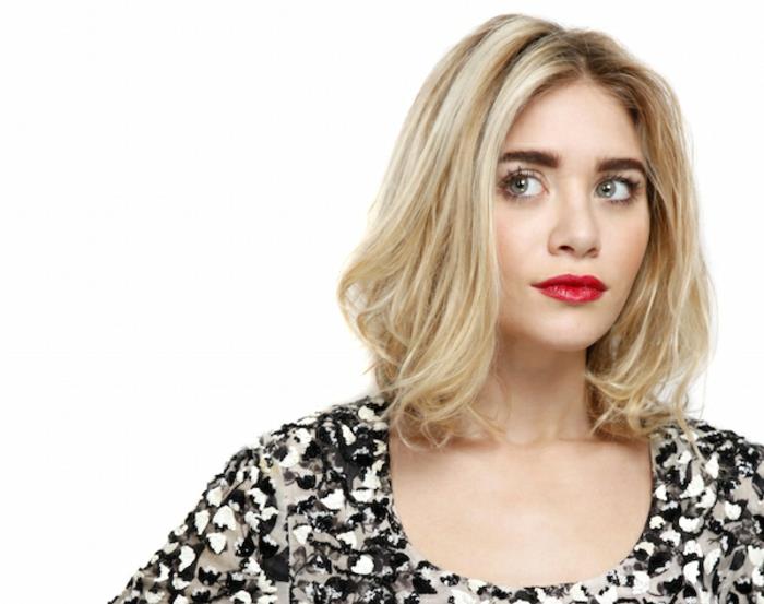 ashley olsen, potopni bob, blondinka, ideja, kako izbrati frizuro, kvadratna oblika obraza