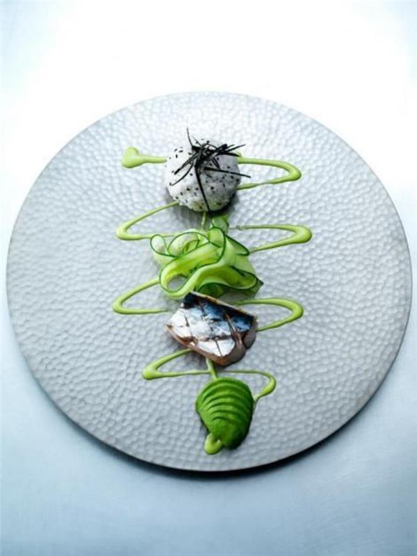 gourmet-plate-set-up-a-gourmet-plate