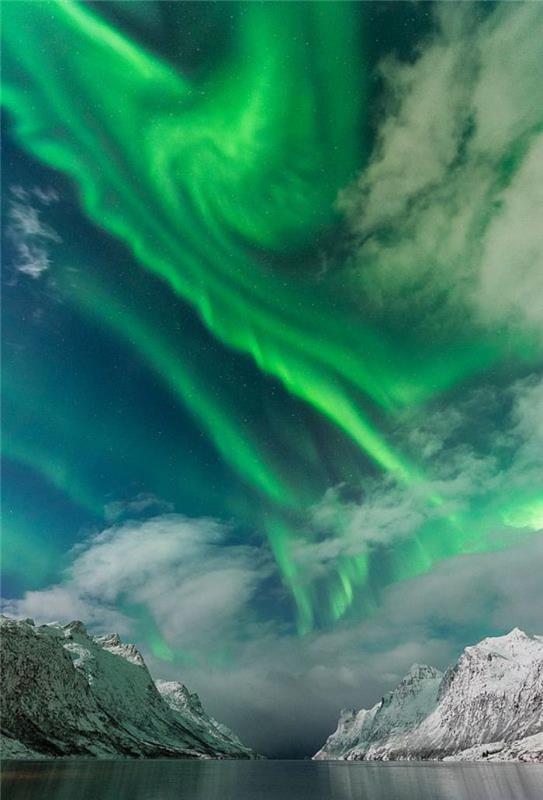 aurora-borealis-iskandinav-ülkelerinin-doğasının-görkemi