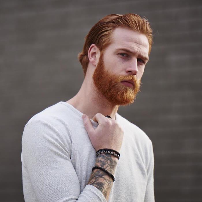 gerçek bir kızıl sakallı kızıl saçlı dövmeli hipster adam nasıl elde edilir