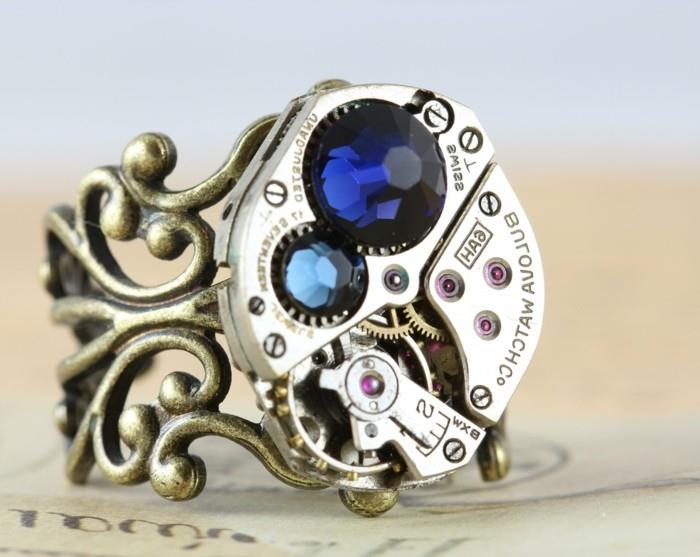 modro-kristalno-kremenčev prstan