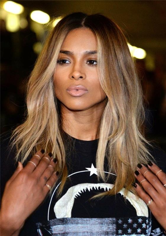 California-balayage-cool-idea-barvanje las-slavna-ženska