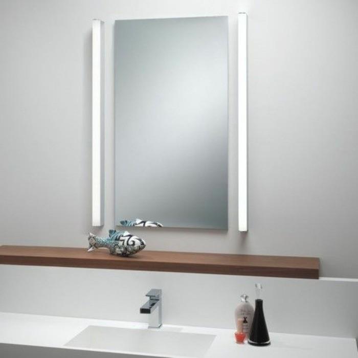 vonios kambarys-šviesos juostelė-kaip apšviesti vonios kambarį ir veidrodį
