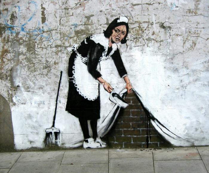 sevimli kız çizimi, banky'den ilham alan sokak sanatı, temizlikçi hizmetçi, duvara çizim