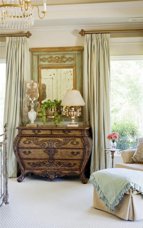 hafif fıstık perdeli yatak odası veya giriş için barok tarzı dolap