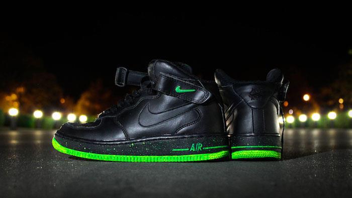 sportbačiai aukšti viršuje nike air force black green fluo