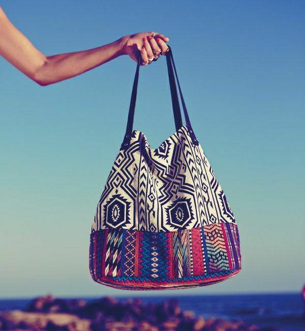 güzel-renkli-kumaş-plaj çantası-kadın-bohem-moda