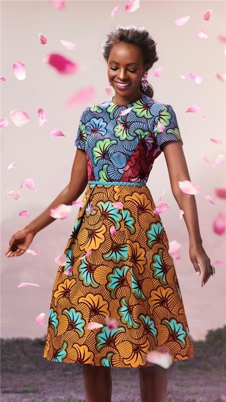 Afrikalı şık elbiseli elbise Afrikalı şık kadın kıyafeti fikri