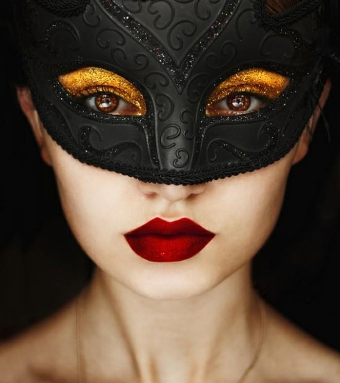 lepa-ženska-maska-preoblečena-kostumi-karneval