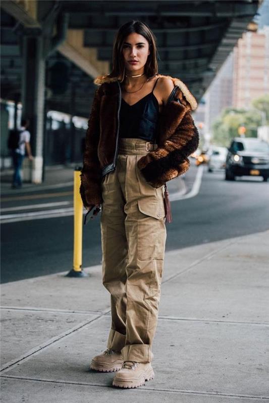 Cargo hlače, jakna iz umetnega krzna, 90 -letni čevelj in vintage ženska obleka navdihujoča ideja