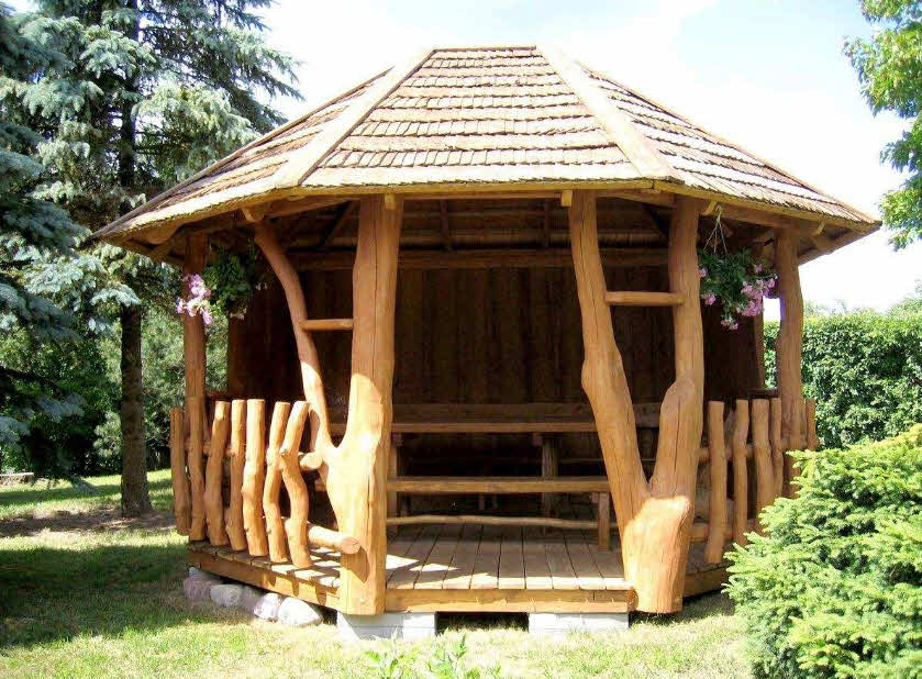 cenador de estilo rústico