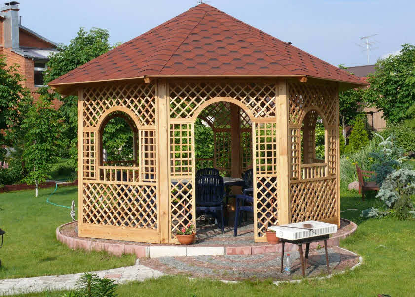 klasični gazebo