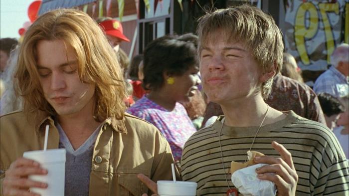 biyografi-leonardo-dicaprio-leonardo-dicaprio-age-la-plage