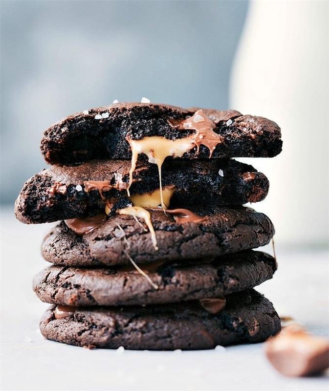 Biscotti colazione leggeri, piškoti alla cioccolata, ripieno morbido na biscotti