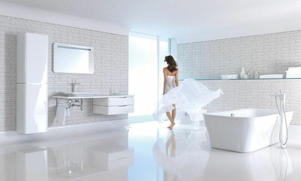 bela-kopalnica-in-original-dekor