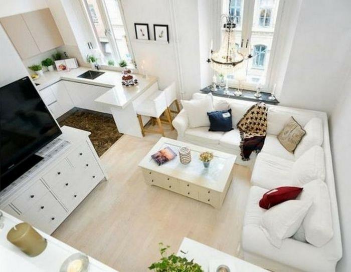 Balta kampinė sofa, buto deko idėja, nedidelis erdvės išdėstymas, kurį galite papuošti patys