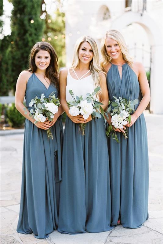 Düğün konuğu için elbise basit ve şık düğün kıyafeti nedime uzun mavi elbiseler nasıl giyilir