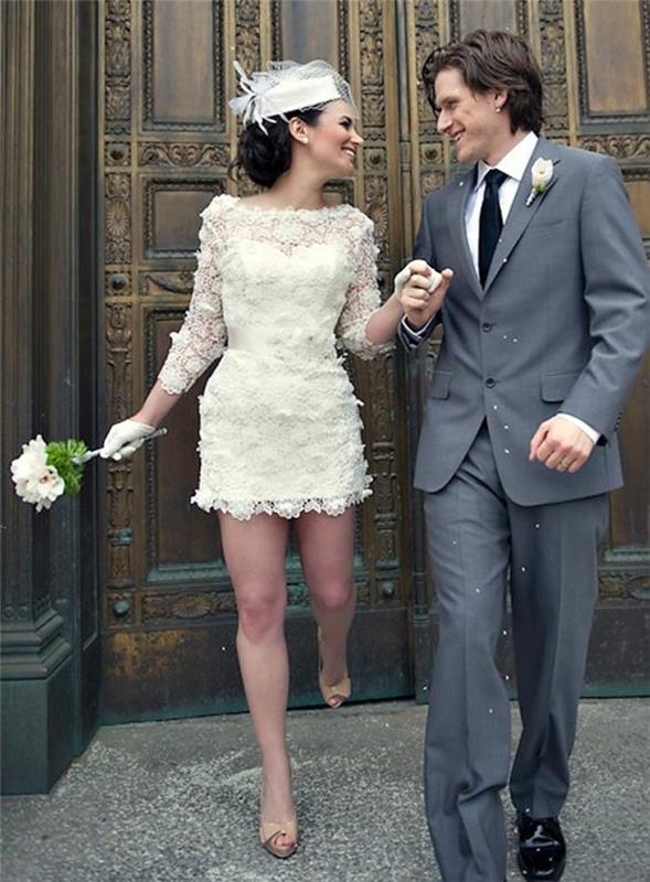 bohemiška-trumpa-vestuvinė suknelė-trumpa-vestuvinė suknelė-vintažinis grožis