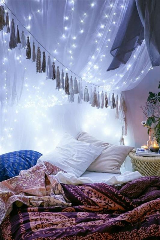 Gri ve pembe ışık çelenk romantik yetişkin yatak odası duvar kağıdı