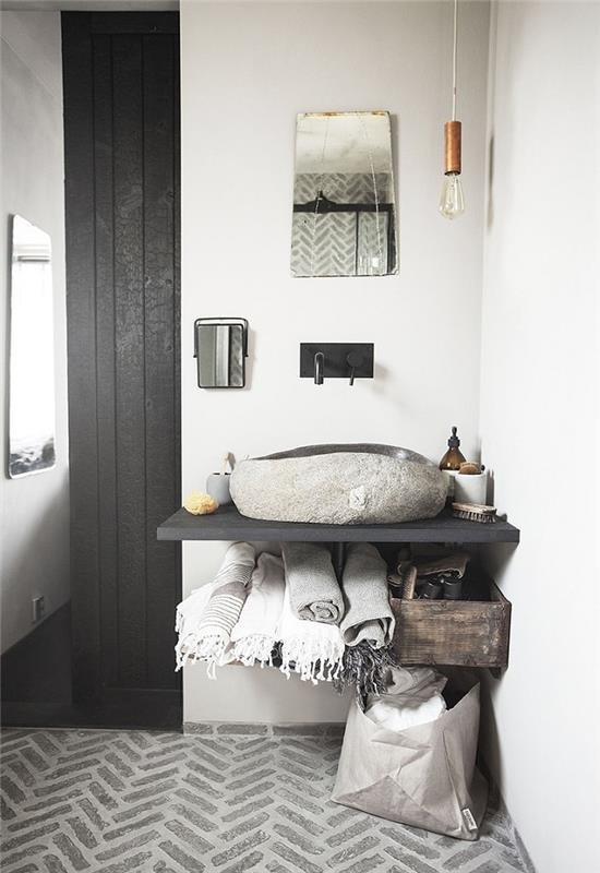 Kopalniško perilo, pomivalno korito, kopalniški pult, hladna bela in lesena kopalniška ideja, vrata iz črnega lesa